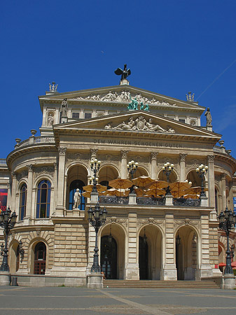 Fotos Alte Oper mit Opernplatz