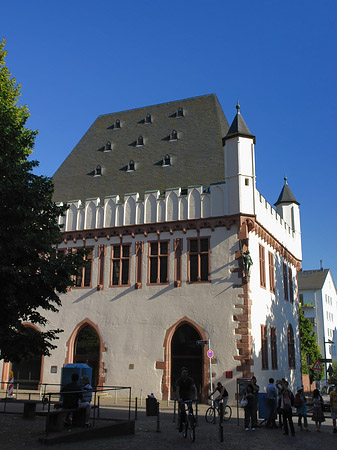 Fotos Leinwandhaus mit Straße | Frankfurt am Main