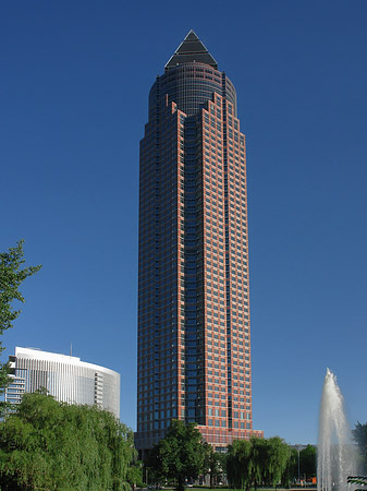 Fotos Messeturm mit Ludwig-Erhard-Anlage | Frankfurt am Main