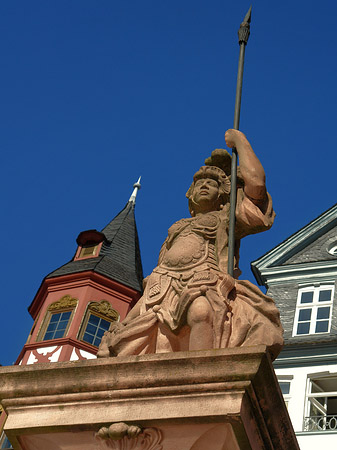 Fotos Statue auf dem Samstagsberg | Frankfurt am Main