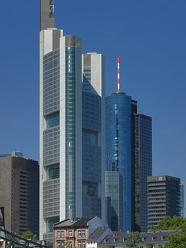 Commerzbank mit Maintower Fotos