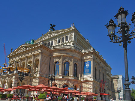 Oper mit Laterne Fotos