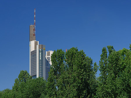 spitze vom commerzbanktower Foto 