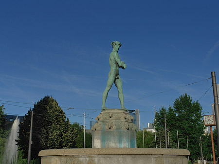 Merkurbrunnen