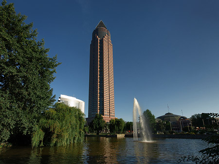 Fotos Messeturm mit Ludwig-Erhard-Anlage