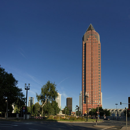 Messeturm mit Ludwig-Erhard-Anlage Fotos