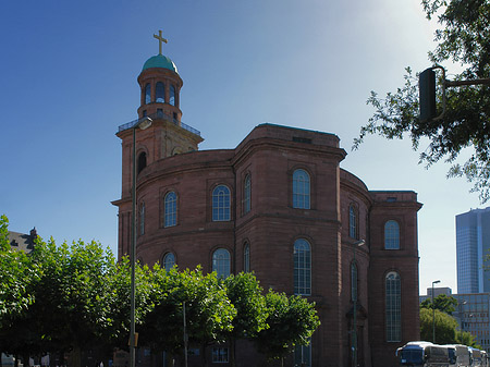 Foto Paulskirche mit Busch - Frankfurt am Main