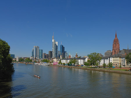 Foto Skyline von Frankfurt mit Kaiserdom - Frankfurt am Main